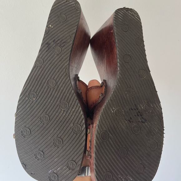 AE Mules - Picture 3 of 4